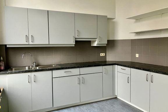 Charmant appartement van 90m² met authentiek karakter foto 2