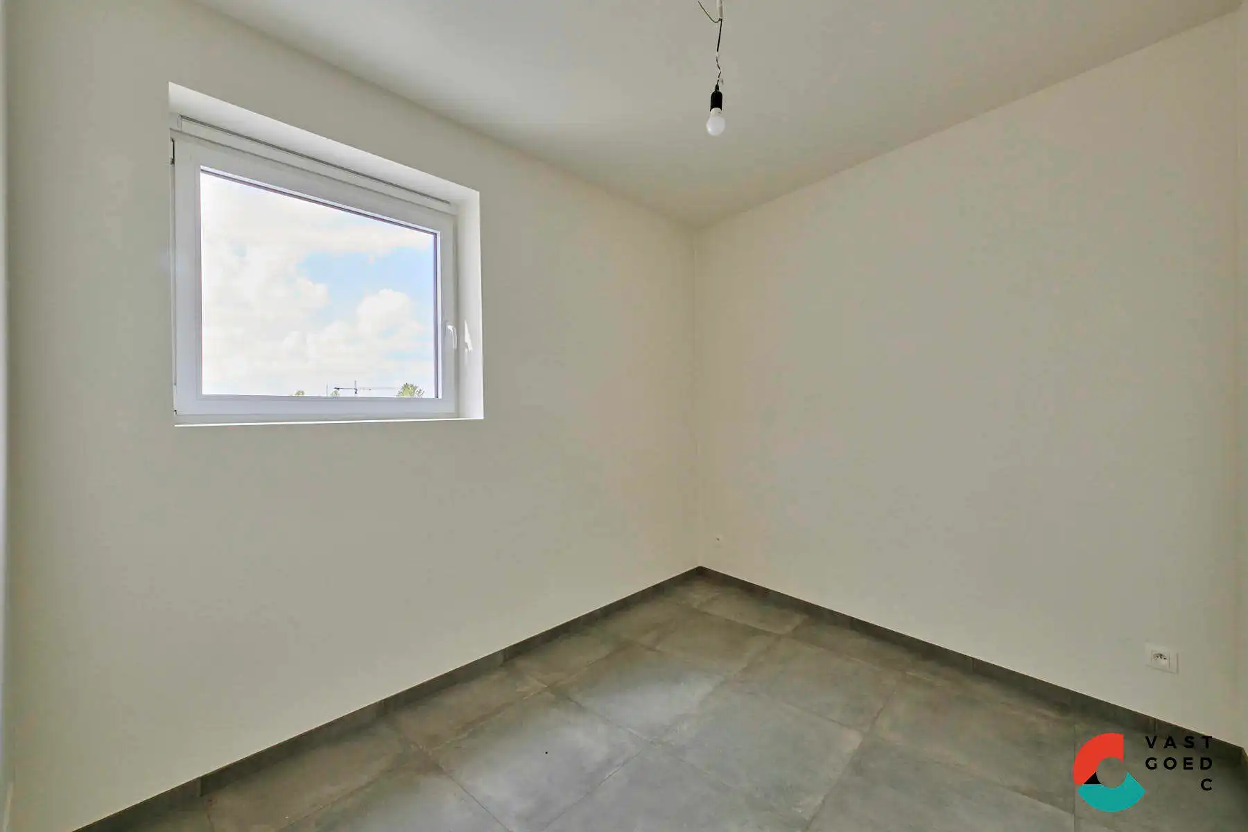 Instapklaar appartement met terras nabij het centrum foto 10