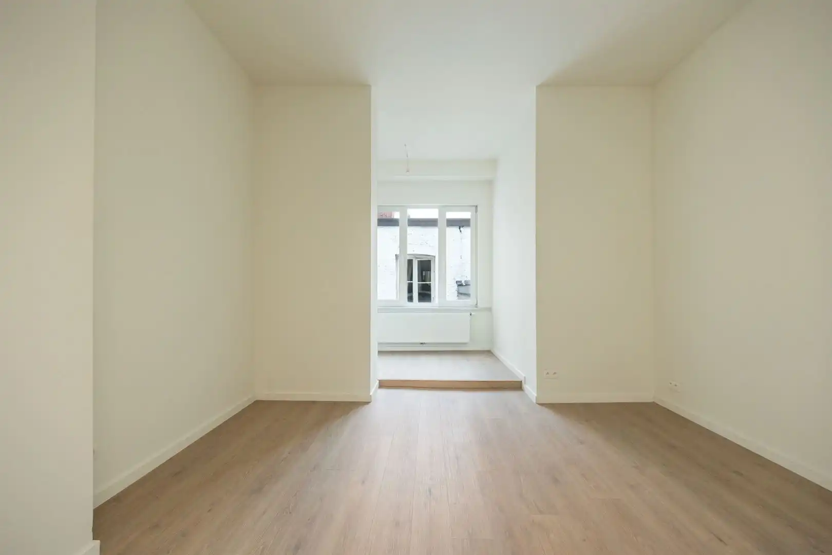 Gerenoveerd appartement midden in de stad foto 9