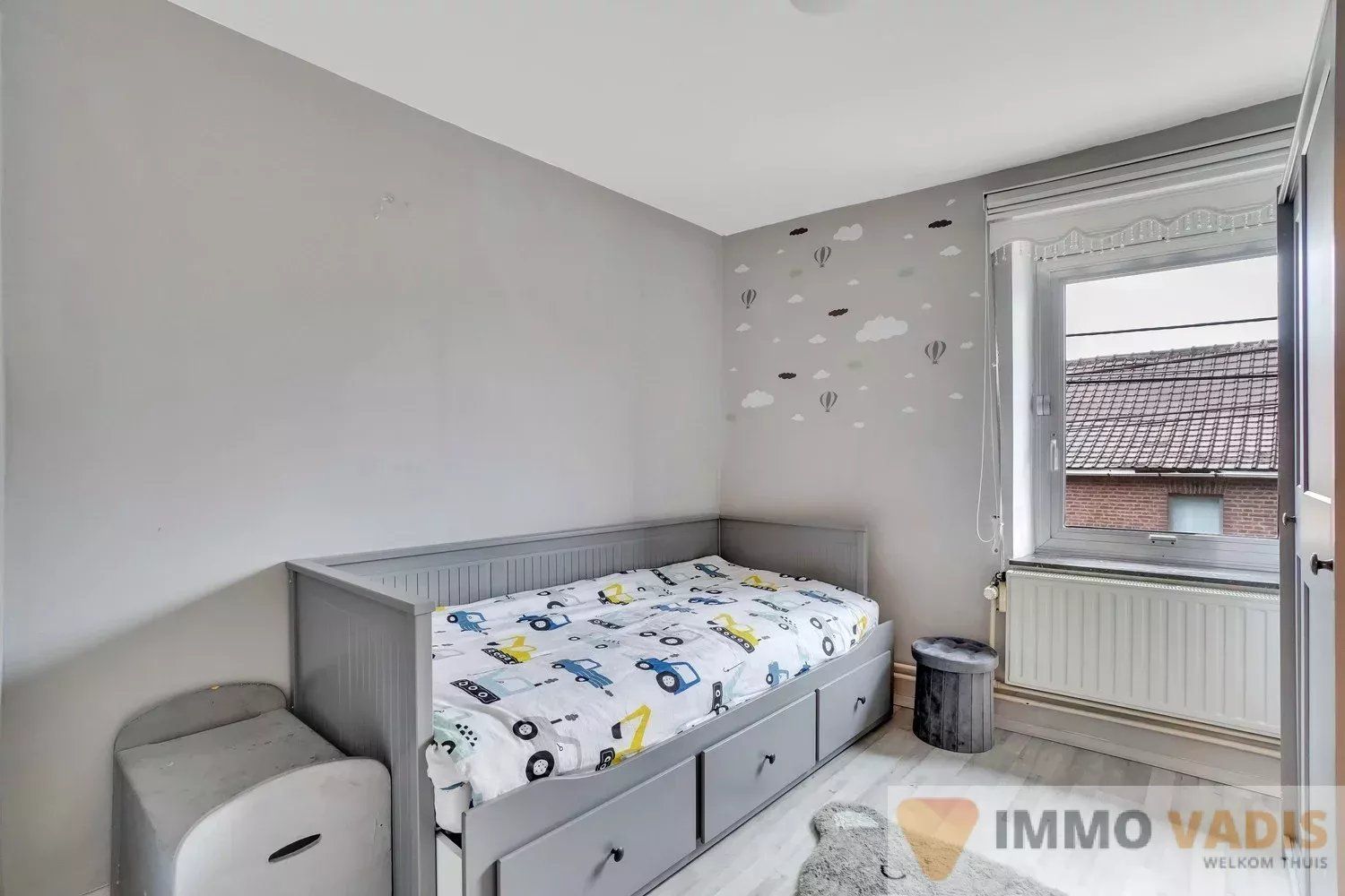 Gerenoveerde gezinswoning met vier slaapkamers foto 10
