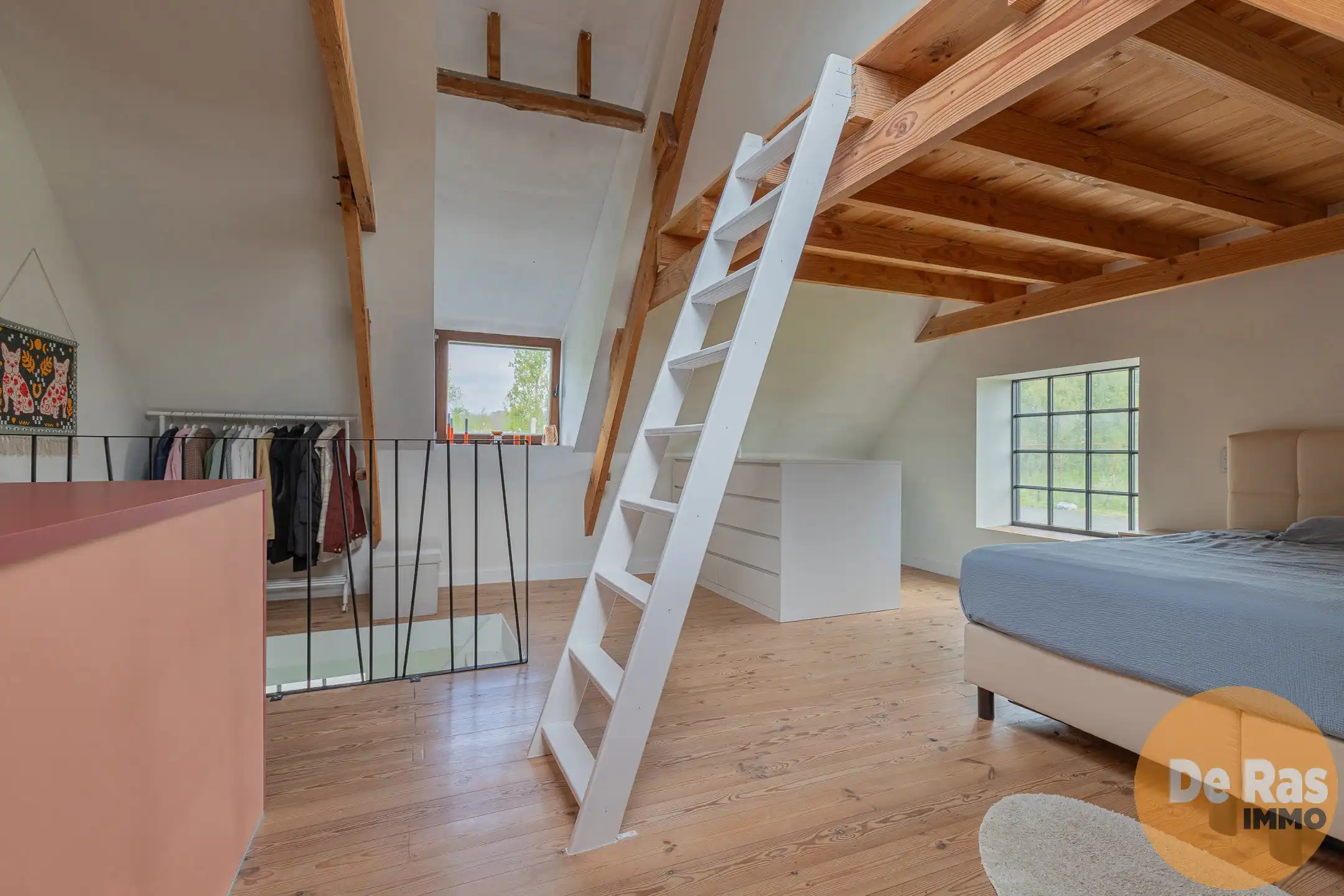 BURST-Mooi gerenoveerde hoeve op rustige locatie met carport foto 16