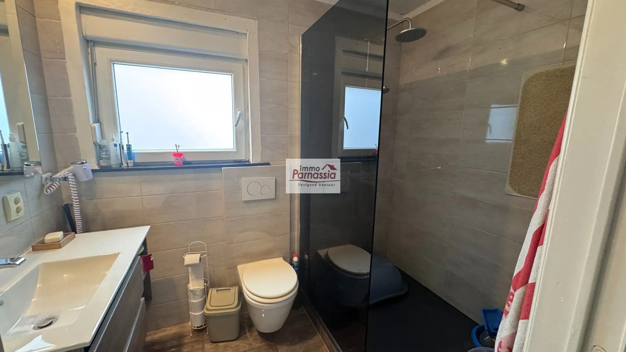 Huis te koop foto 32