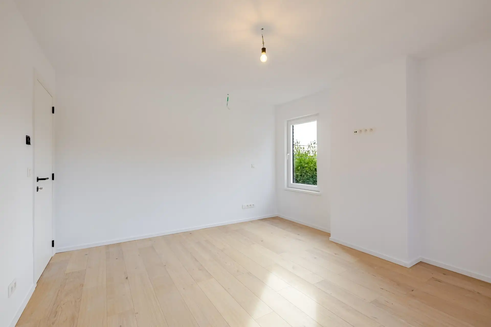 Gerenoveerde halfopen bebouwing met 3 slaapkamers, grote tuin en garage te Wichelen foto 24