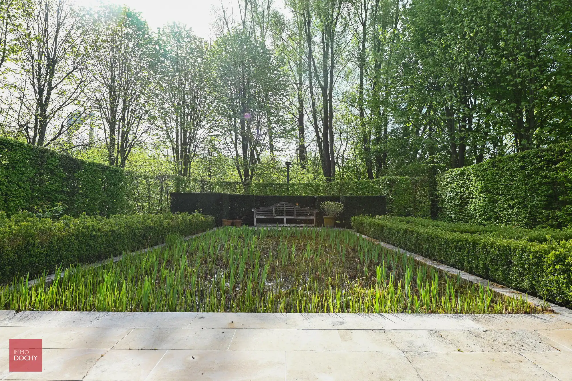 Zeer goed onderhouden ruime villa op ca. 4.000m² foto 18