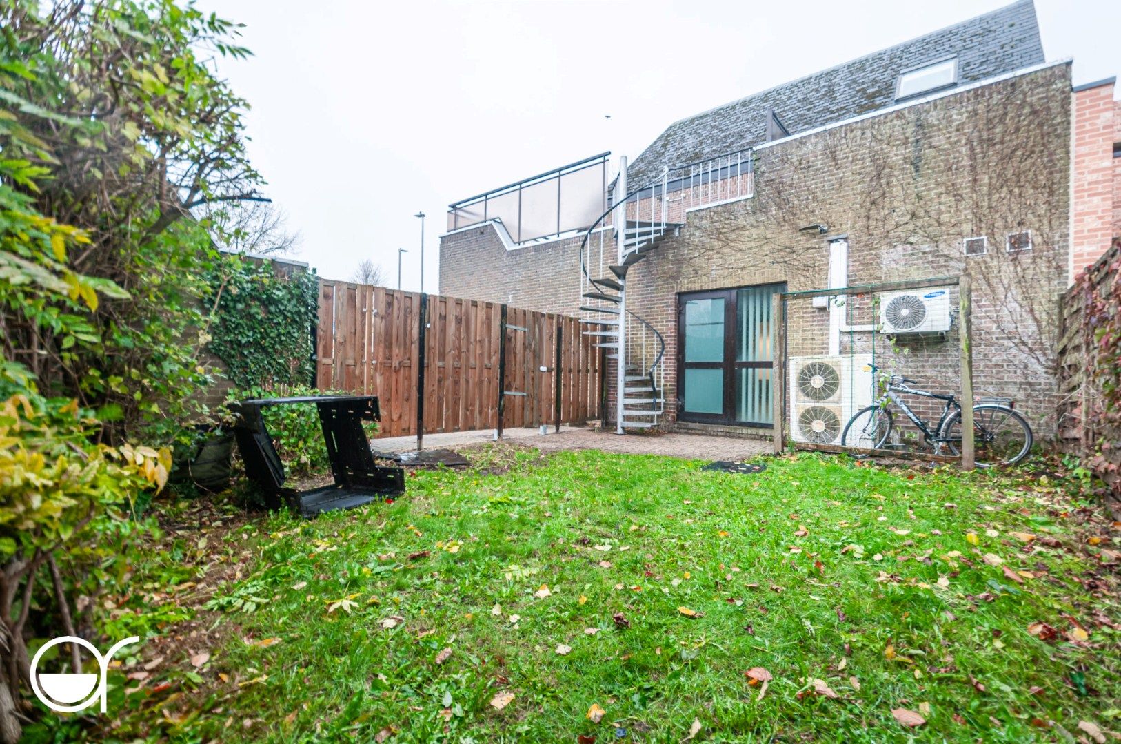 Multifunctioneel gebouw in het centrum van Kaprijke foto 24