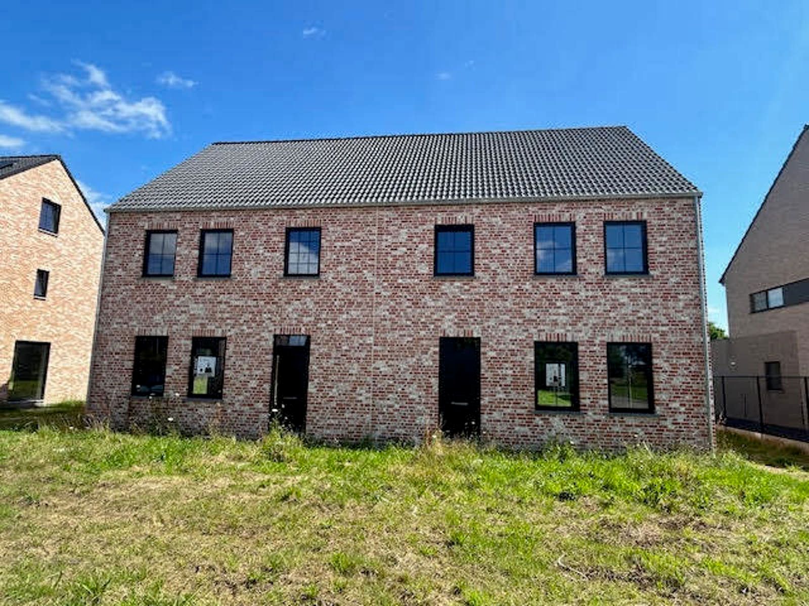 Sublieme 3 gevel woning - ruwbouw winddicht foto 2