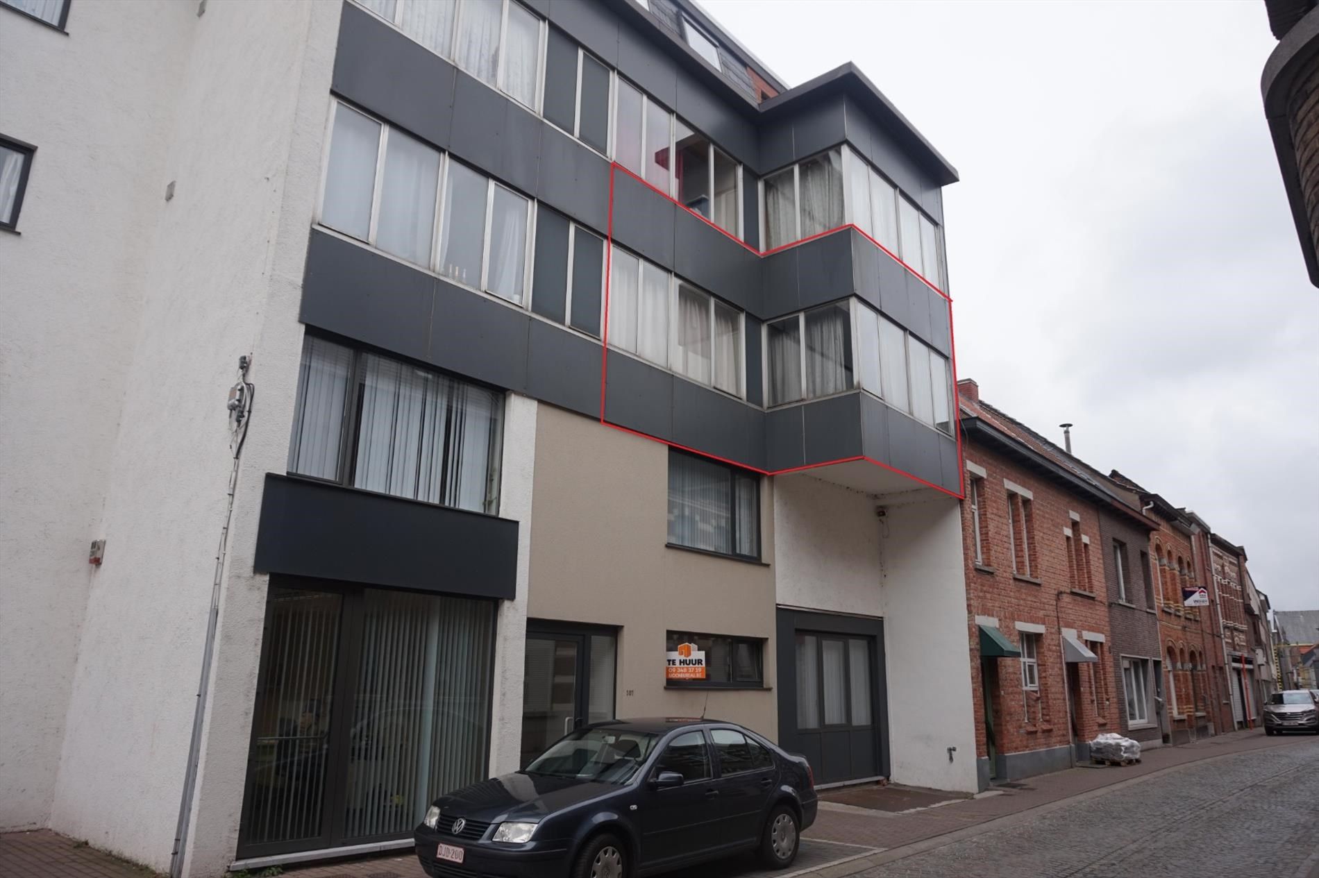 Te koop in Lokeren: Modern appartement met 2 slaapkamers en ruim terras foto 1