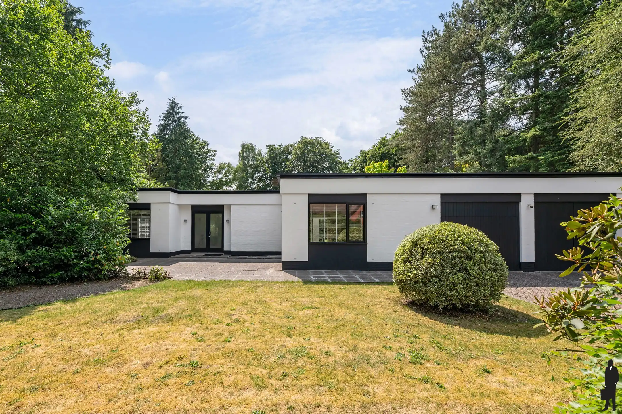 Bosrijk gelegen gelijkvloerse villa op perceel van 2.905m² foto 20