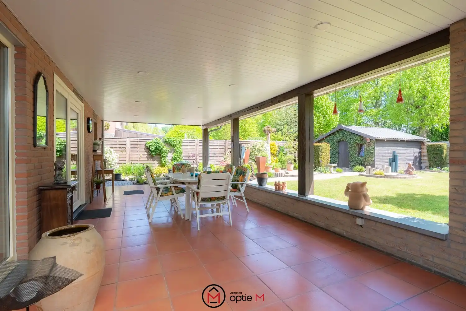 Instapklare woning te koop met mooie tuin in Stevoort foto 13
