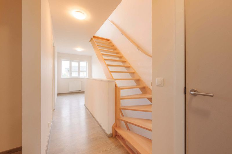 Ruime instapklare woning te Ruiselede. foto 16