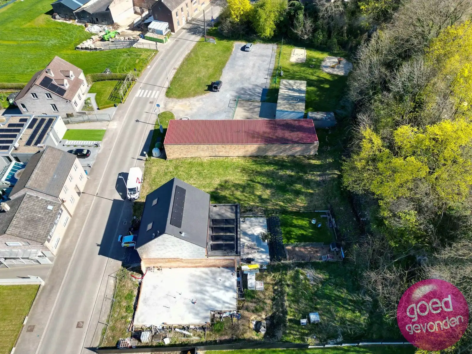 HOB - 644 m² - dorpskern - zonnige tuin foto 8