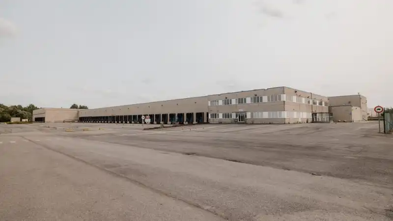 Bâtiment logistique à louer foto 2