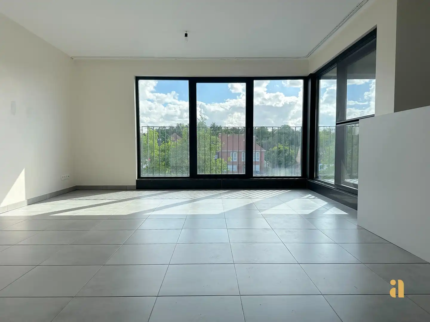 Zonnig en lichtrijk appartement met waterzicht foto 12