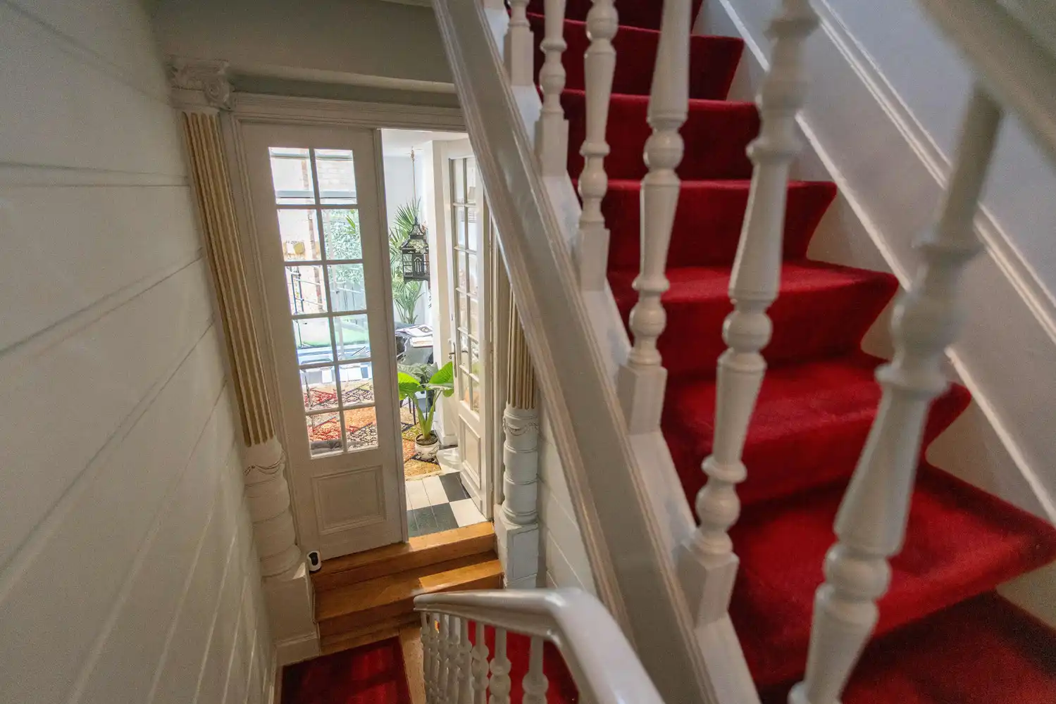Ruime en luxueuze neoclassicistische herenwoning incl. dubbele garage en veelzijdige mogelijkheden op toplocatie te Antwerpen-Zuid foto 23