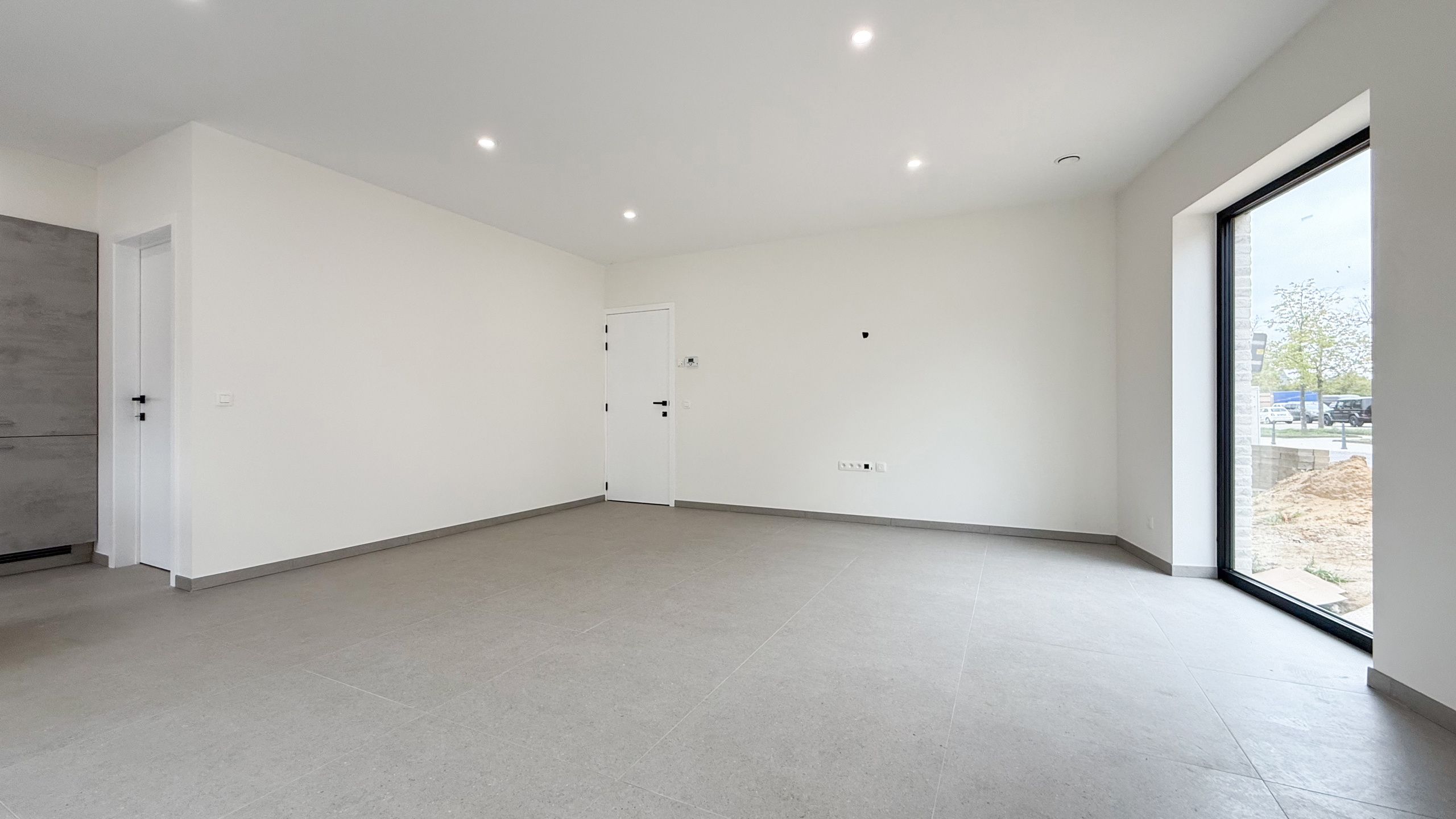 Nieuwbouwappartement met 3 slaapkamers en tuin! foto 13