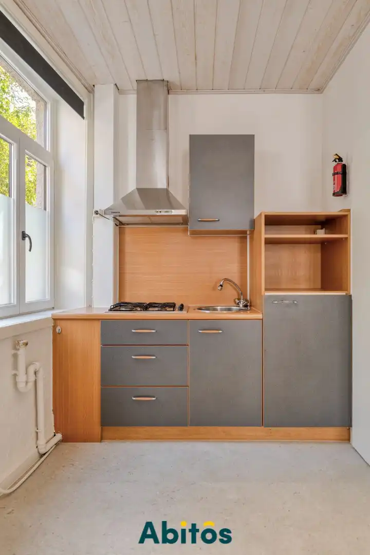 Karaktervolle hoekstudio in de gegeerde Ekkergemwijk foto 10