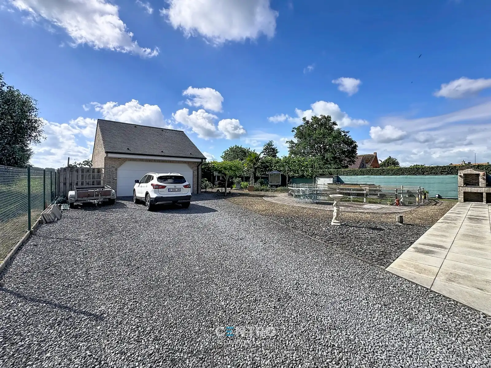 Onmiddellijk instapklare woning met 4 slpks, bureel én ZUIDger. tuin! foto 24