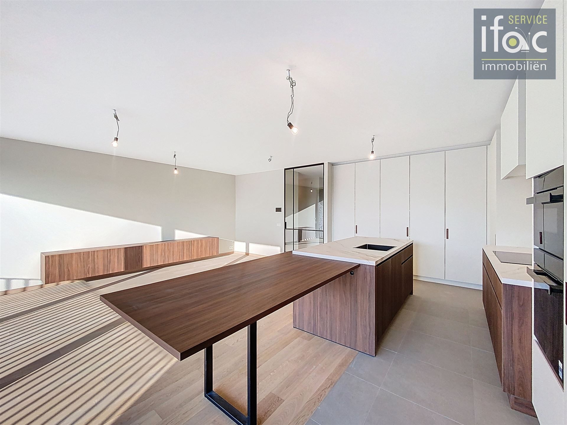 Luxe appartement met ruim terras en 2 autostaanplaatsen op de prestigieuze Panquin site naast het Park van Tervuren foto 5