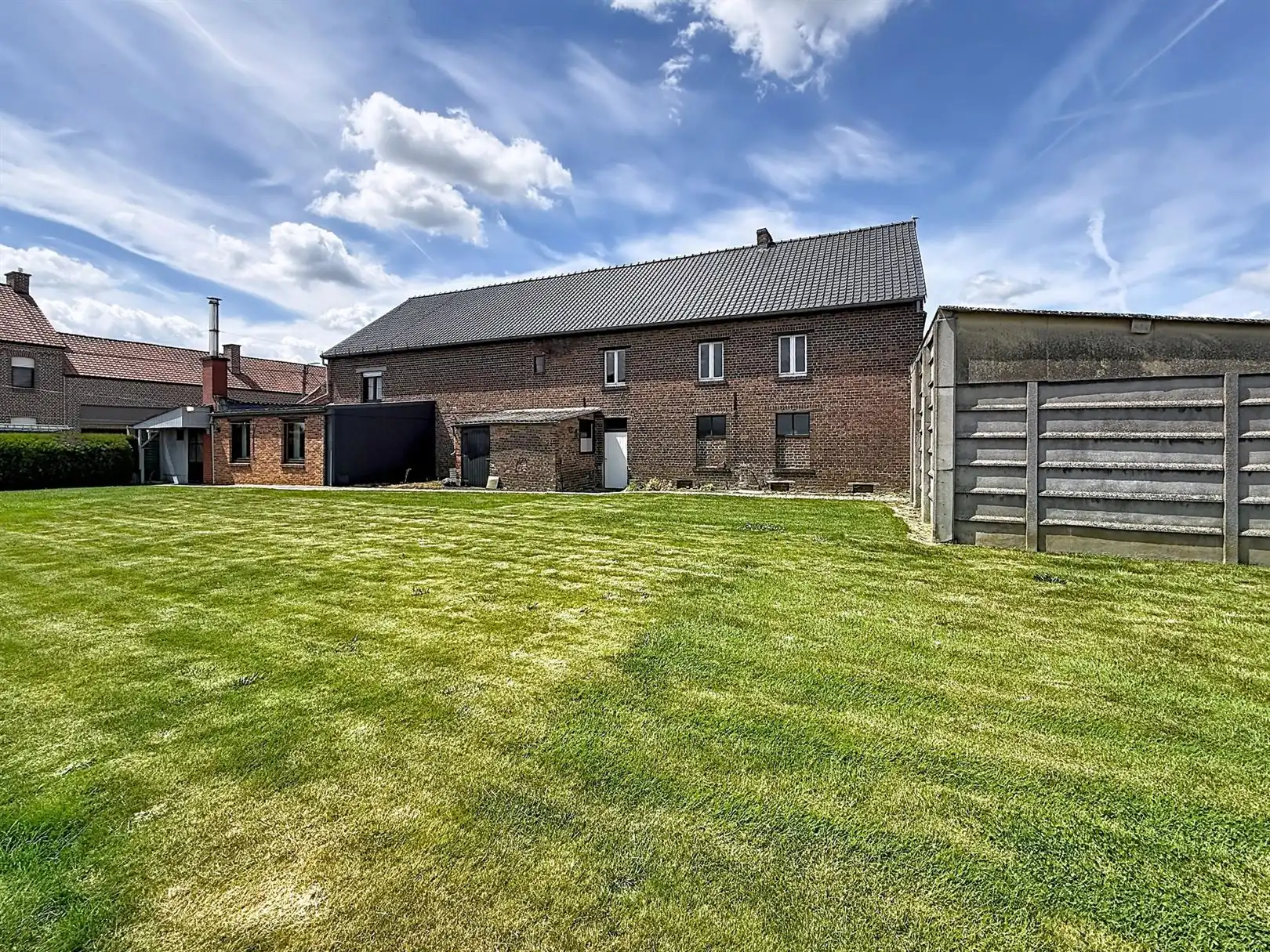 Voormalige hoeve met aanbouw en tuin, 26a 01ca foto 38