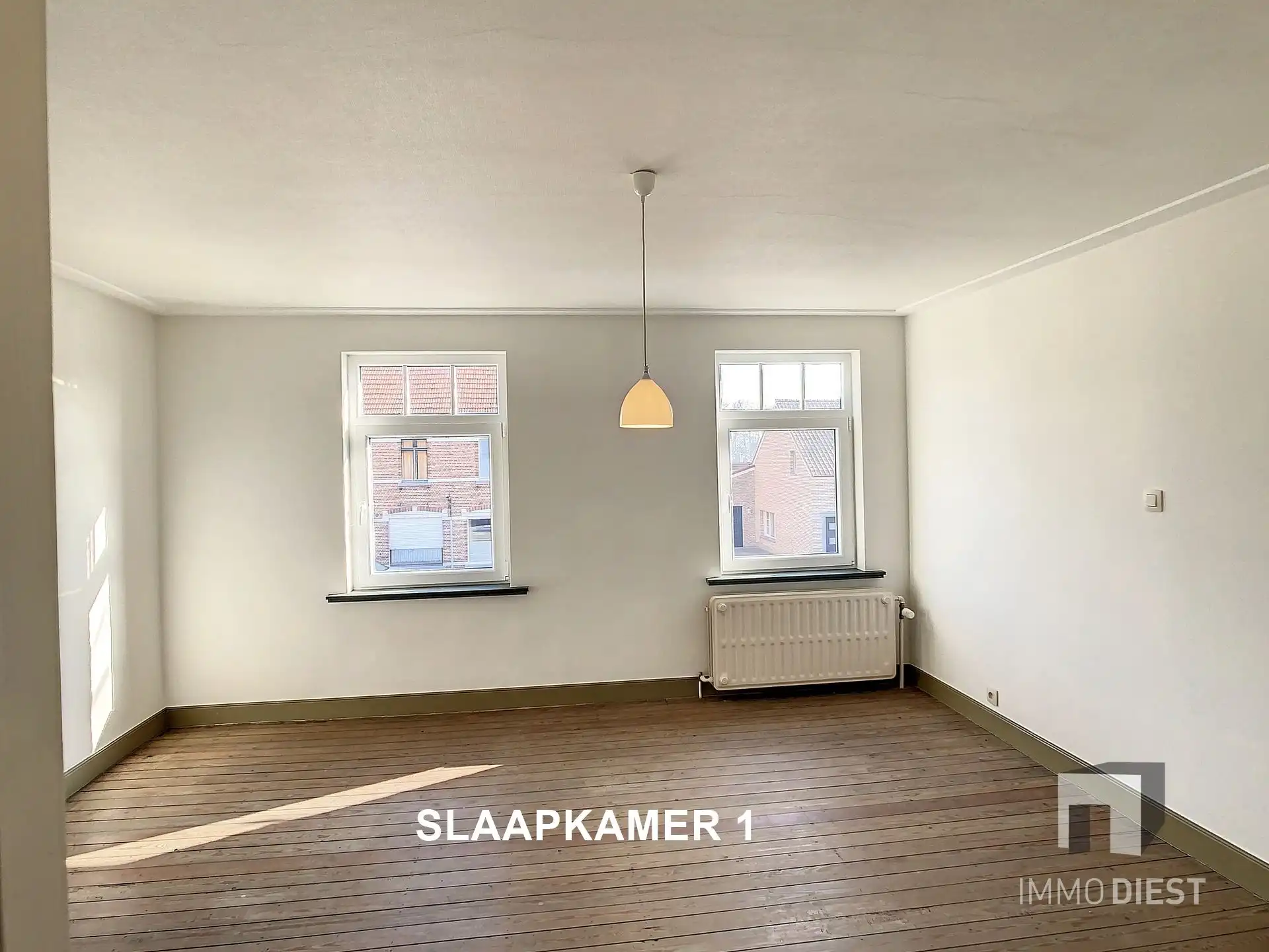 Woning met bouwland en achterliggend magazijn op 9a 04ca. foto 15