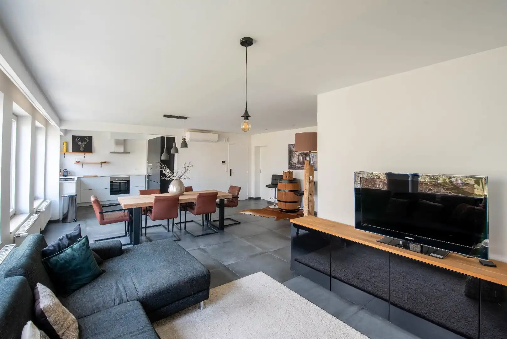 Lichtrijk appartement met 2 slaapkamers foto 4