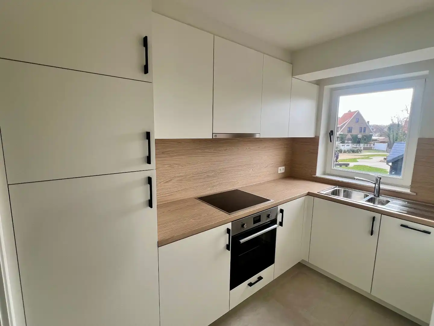 Zuidgericht appartement met open zicht foto 4