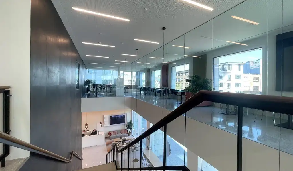 Duurzame kantoren te huur aan het station Antwerpen-Centraal foto 17