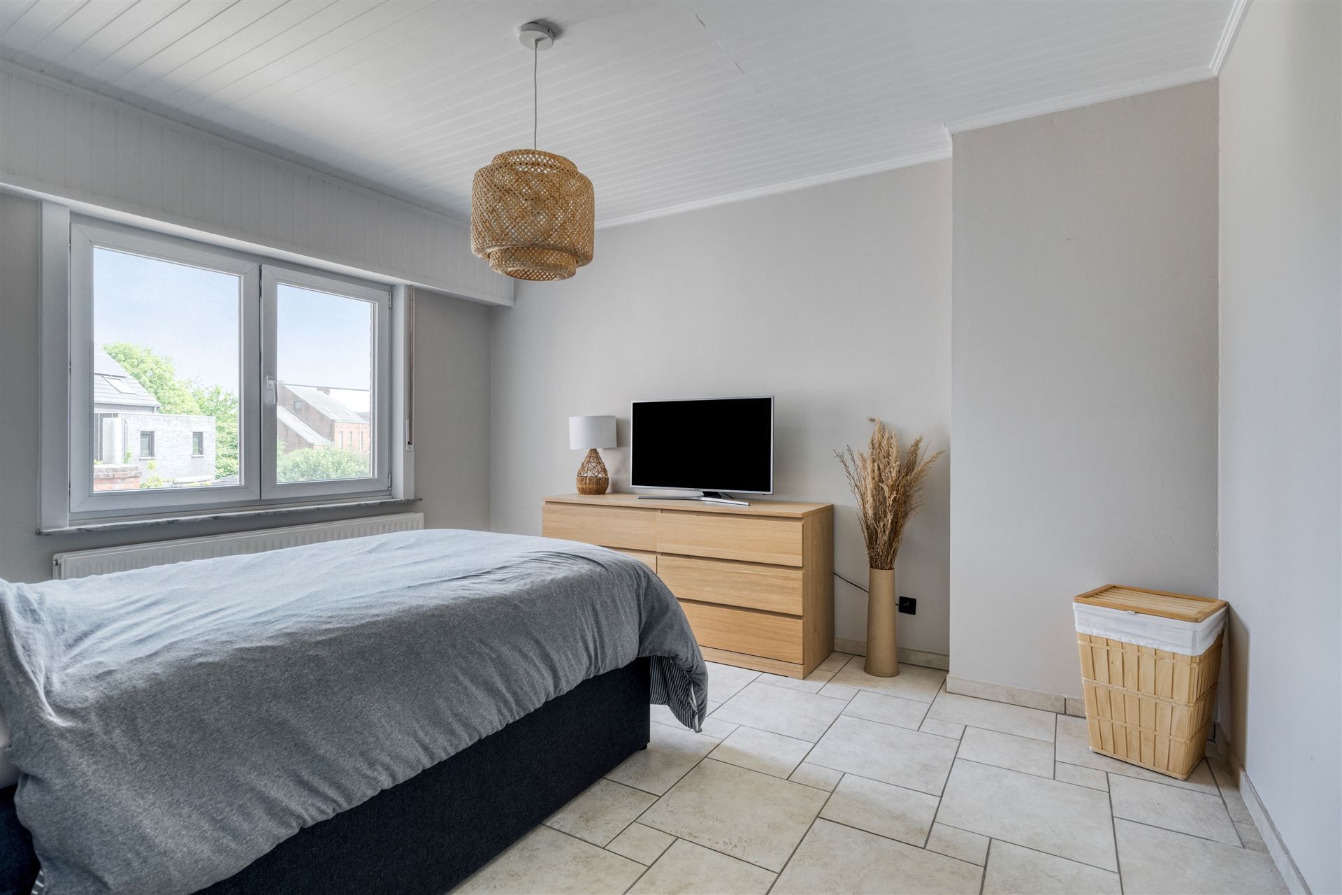 Ruime woning met 4 slaapkamers en stadstuin foto 11
