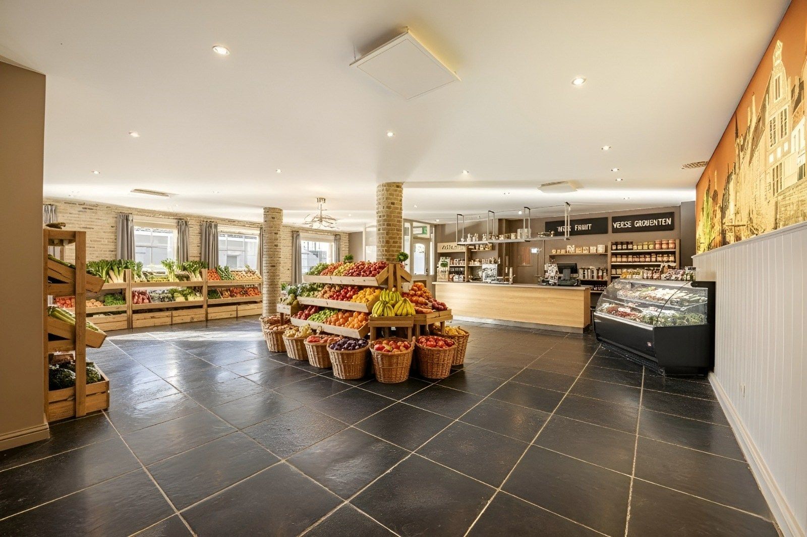 INSTAPKLAAR HANDELSHUIS (2009) OP GUNSTIGE LOCATIE!!!  foto 7