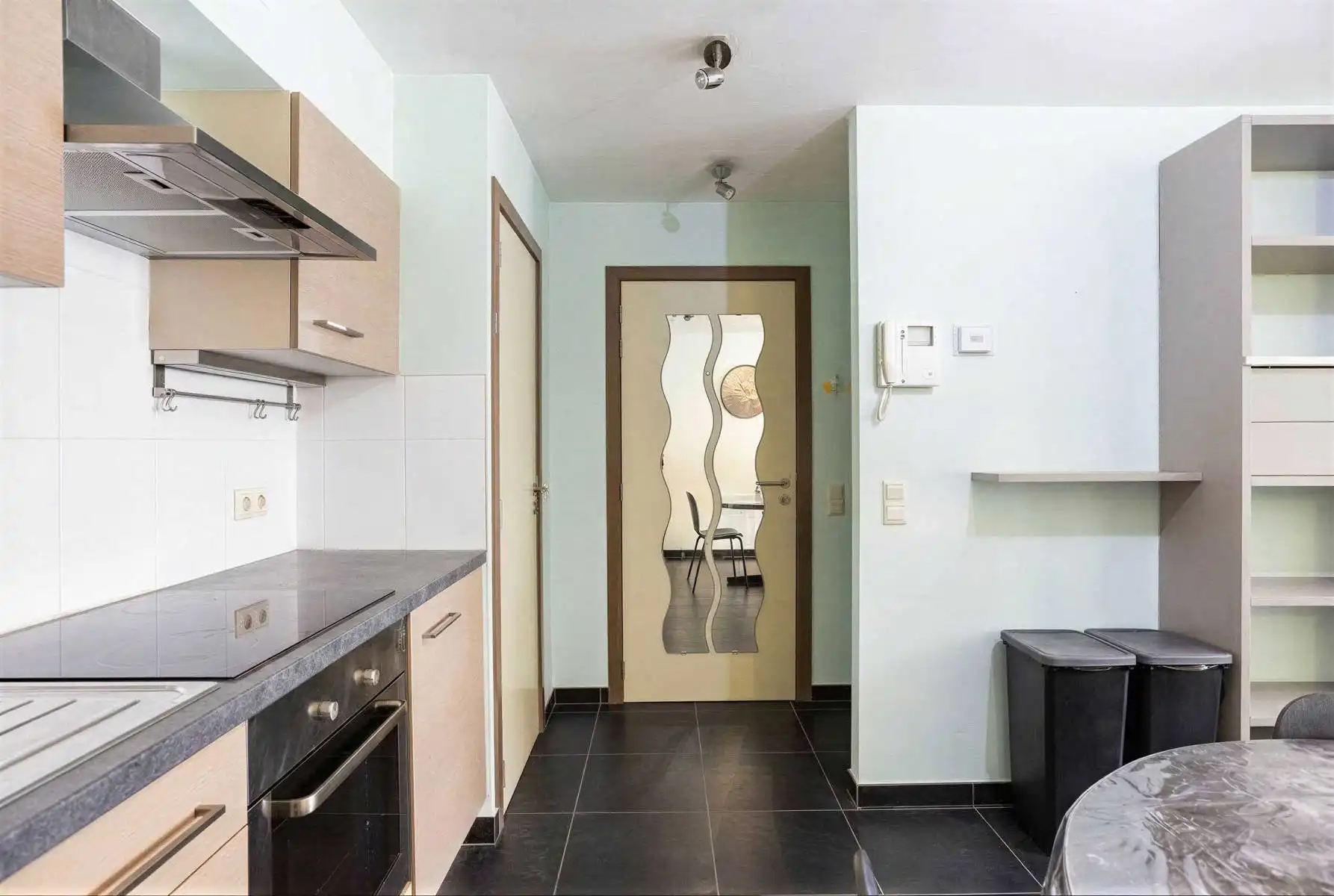 Energiezuinige en goed onderhouden studio in Gent foto 9