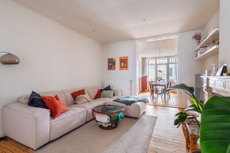 Karaktervol, lumineus 2 slpk. appartement, authenticiteit en top locatie! foto 10