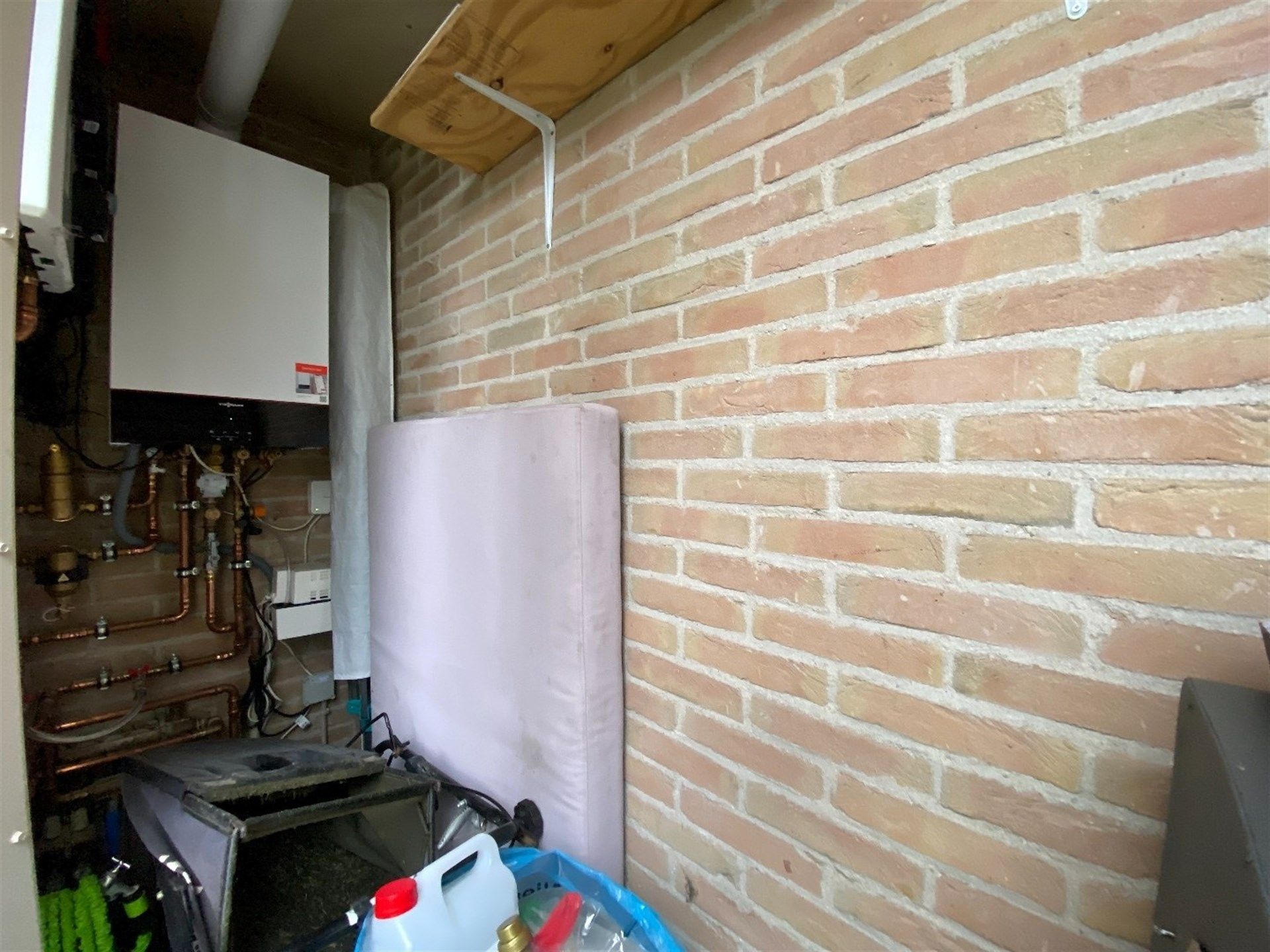 Rustig gelegen ruim gelijkvloers appartement in afgesloten privé domein . foto 16