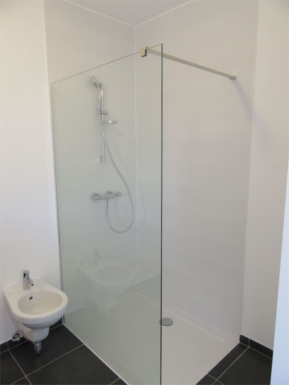 Luxe penthouse met prachtig uitzicht, 3 slaapkamers, groot terras en ondergrondse parking. foto 13