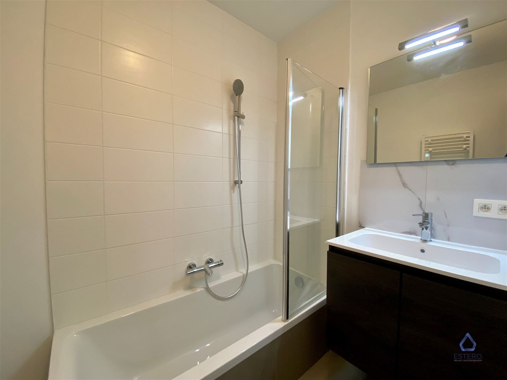 Mooi nieuwbouwappartement in hartje Kortrijk foto 5
