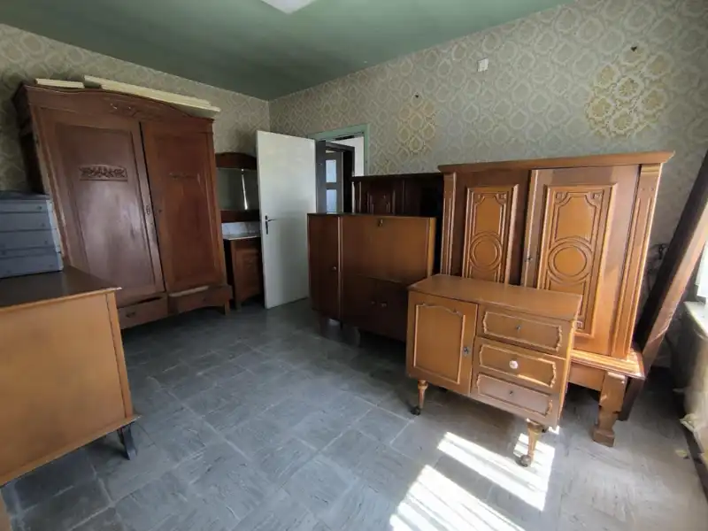 Hoeve met bijgebouwen foto 11