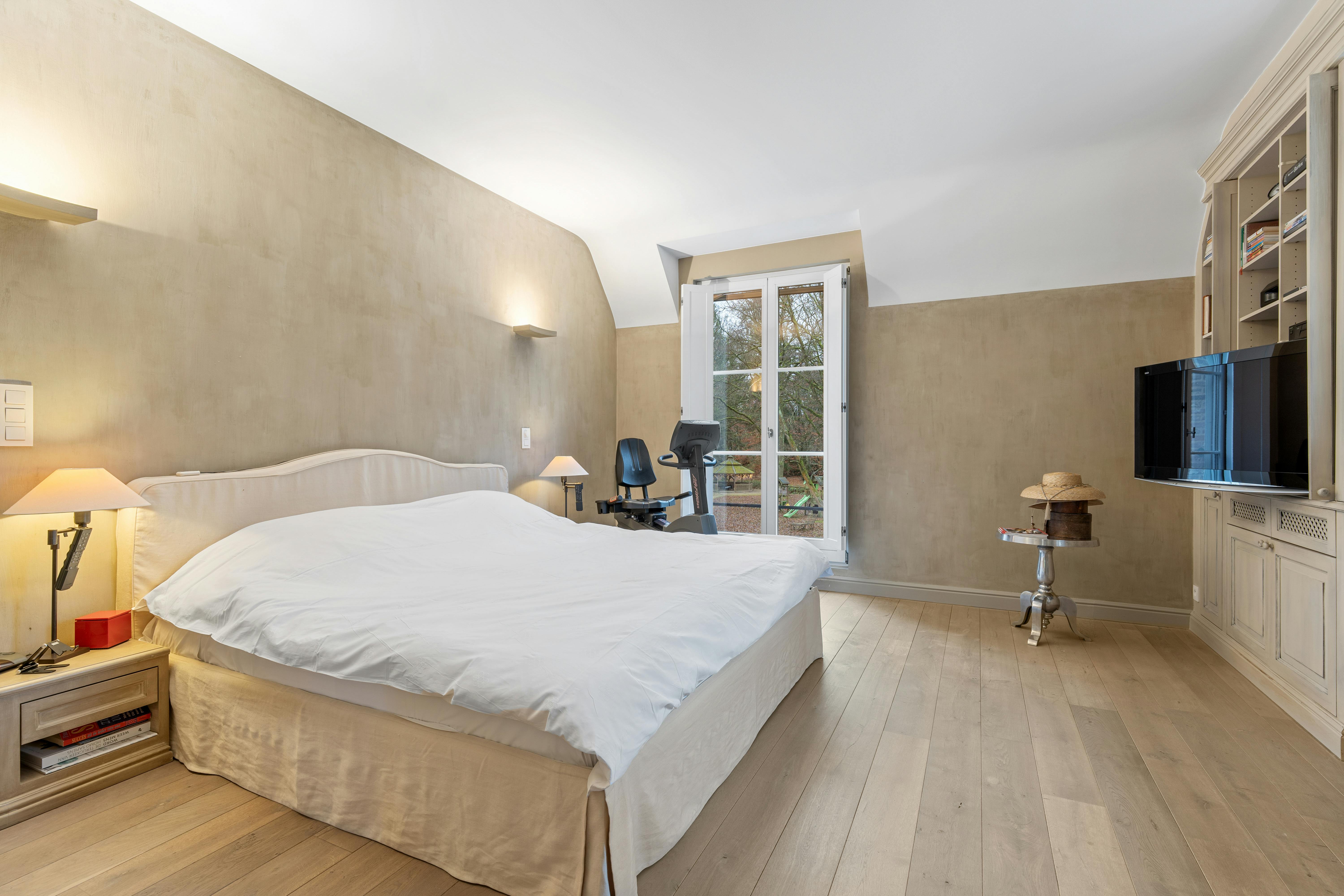 Riante Villa te Schilde met twee extra villagronden ov. foto 12