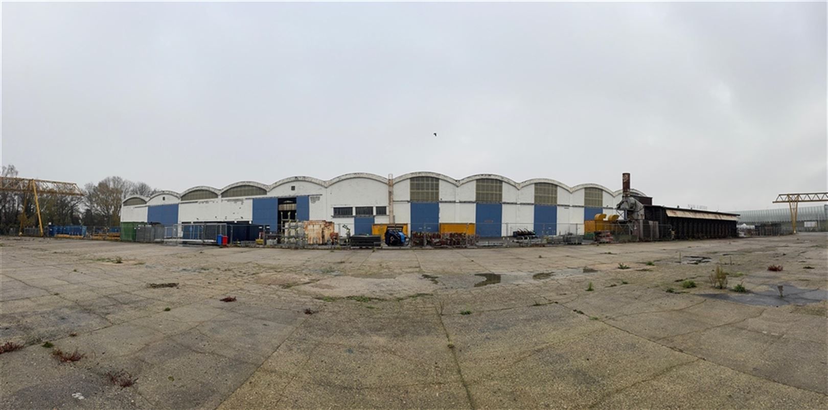 Semi-industrieele site met buitenterrein foto 16