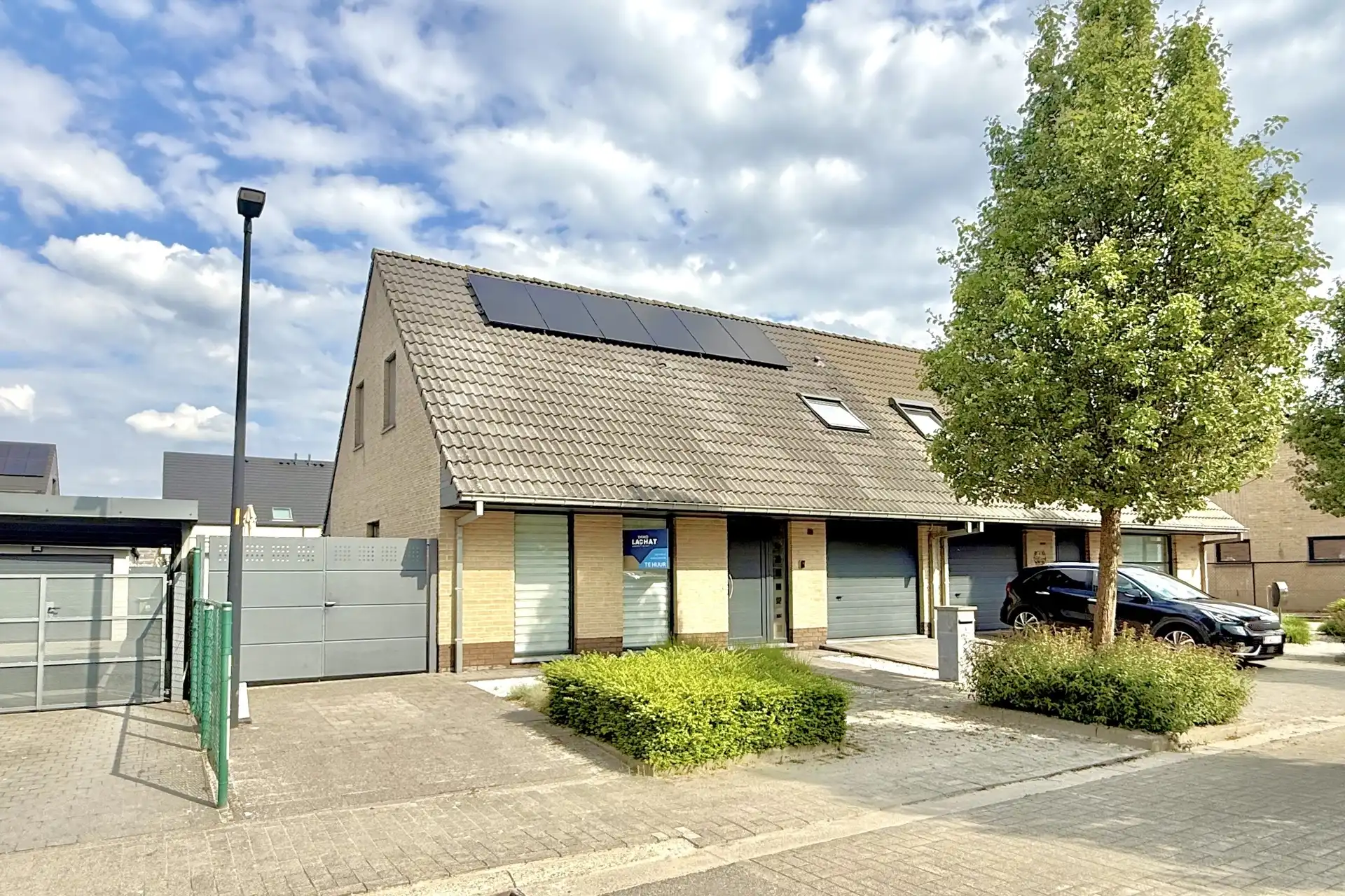 Woning HOB met 3 slaapkamers in doodlopende straat foto {{pictureIndex}}