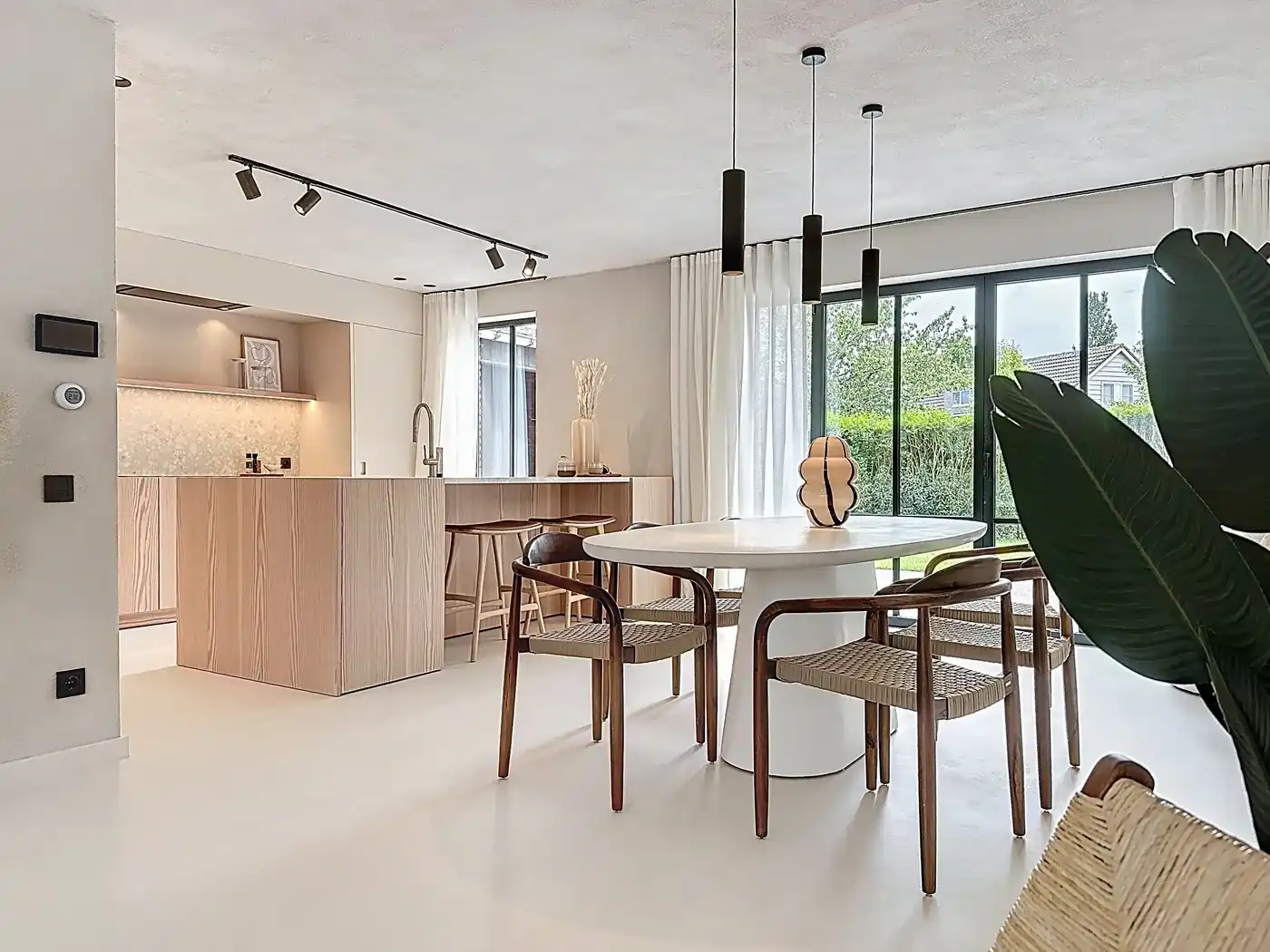 Zeer stijlvol afgewerkte en instapklare woning te Retranchement. foto 12