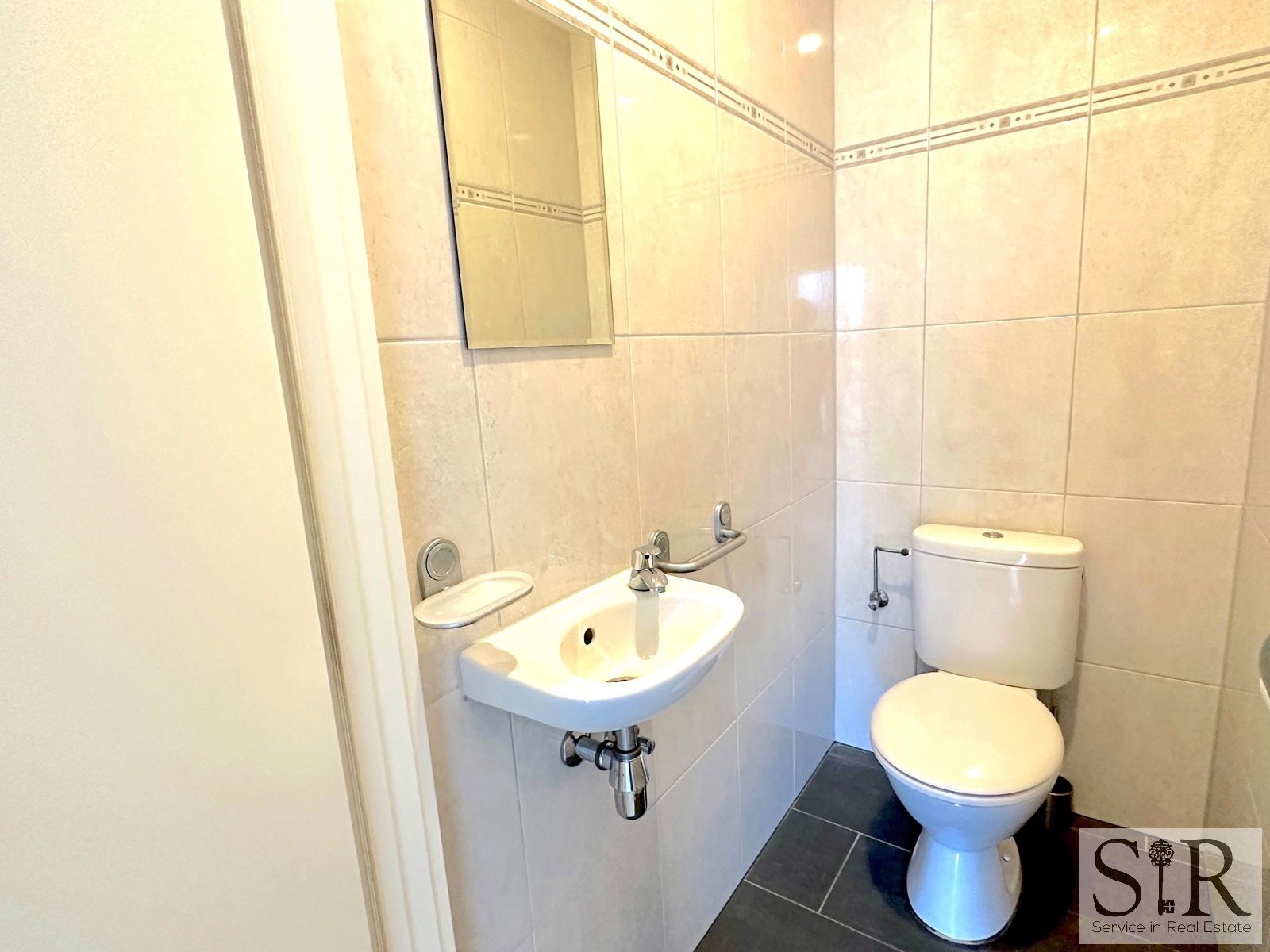Appartement te huur foto 11