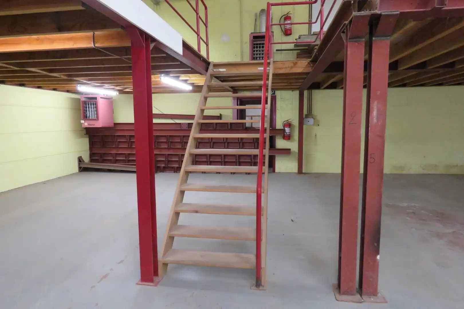 Loods/opslagruimte (250 m²), Torhout foto 9