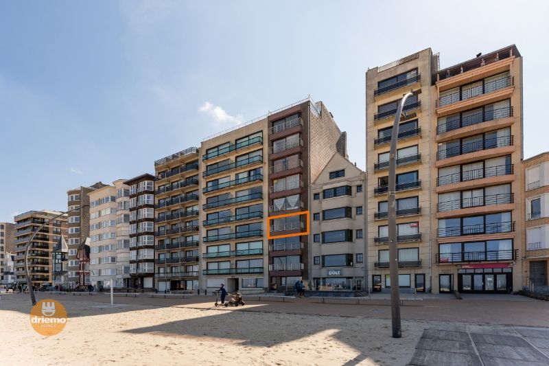 APPARTEMENT MET DRIE SLAAPKAMERS OP DE ZEEDIJK foto 4