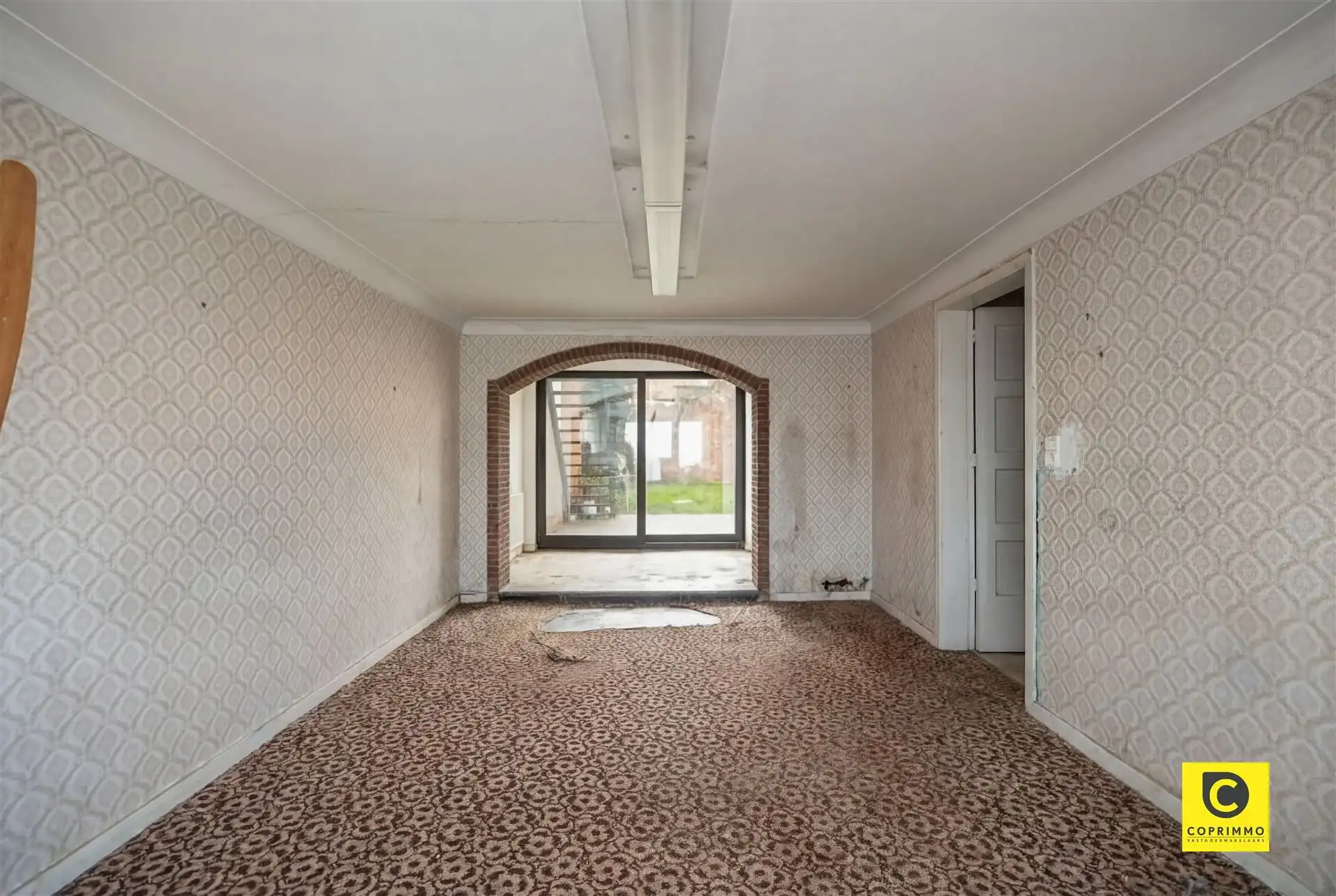 Woning met ruime zuidgerichte tuin foto 17