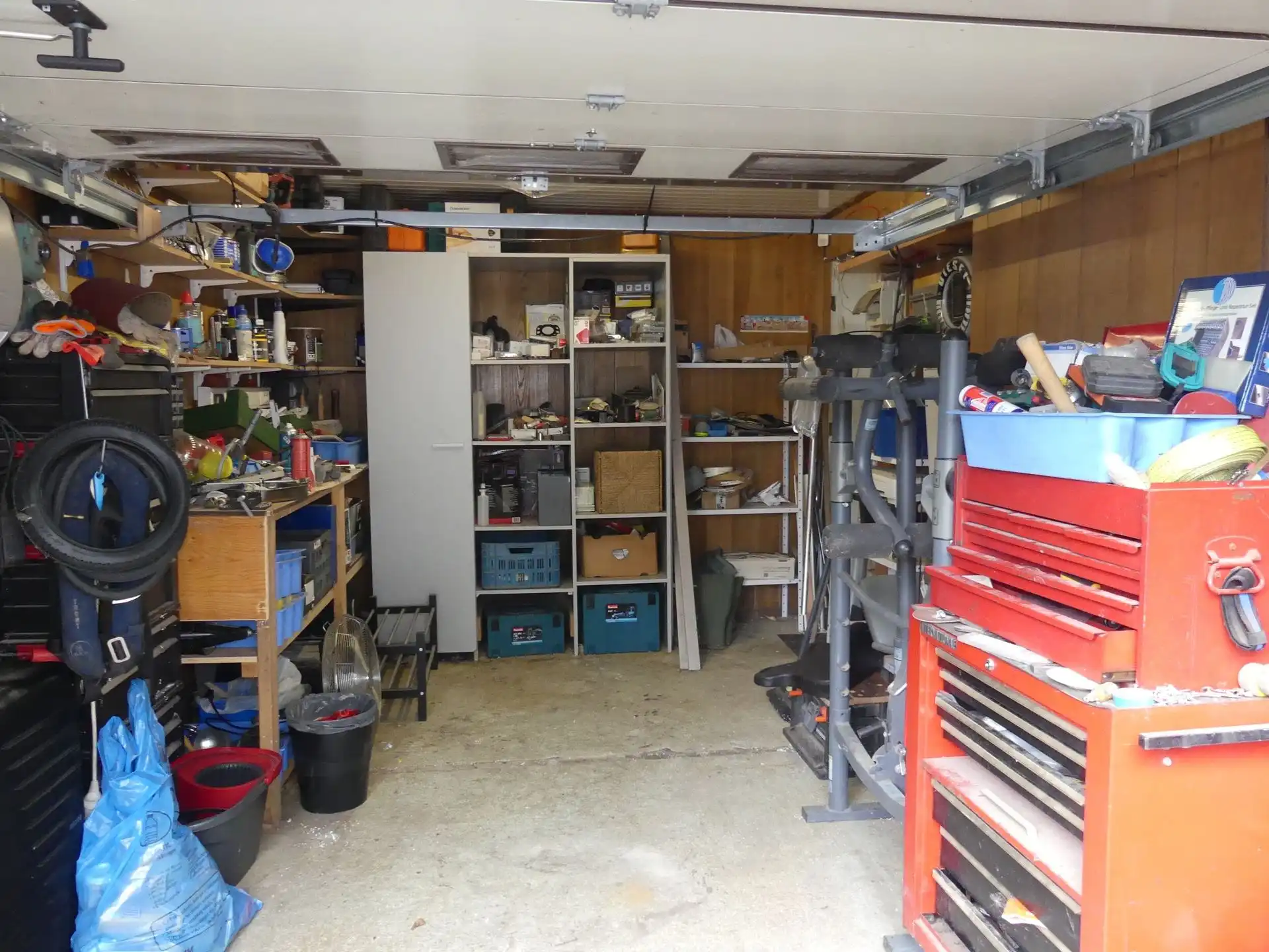 Centraal gelegen woning met vele mogelijkheden foto 14
