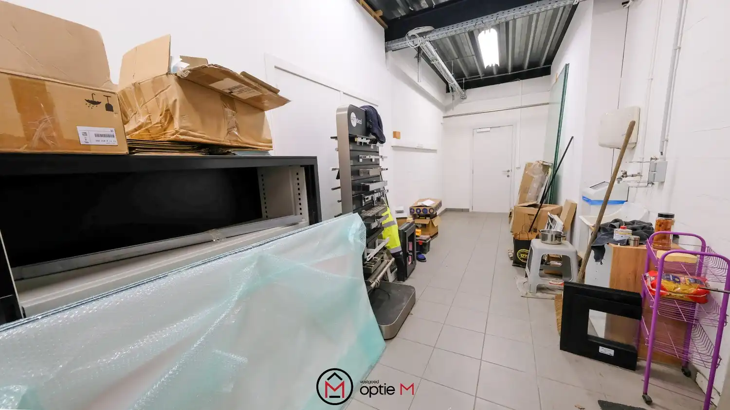 Polyvalente showroom met magazijn te Huur in Paal (Beringen) foto 21