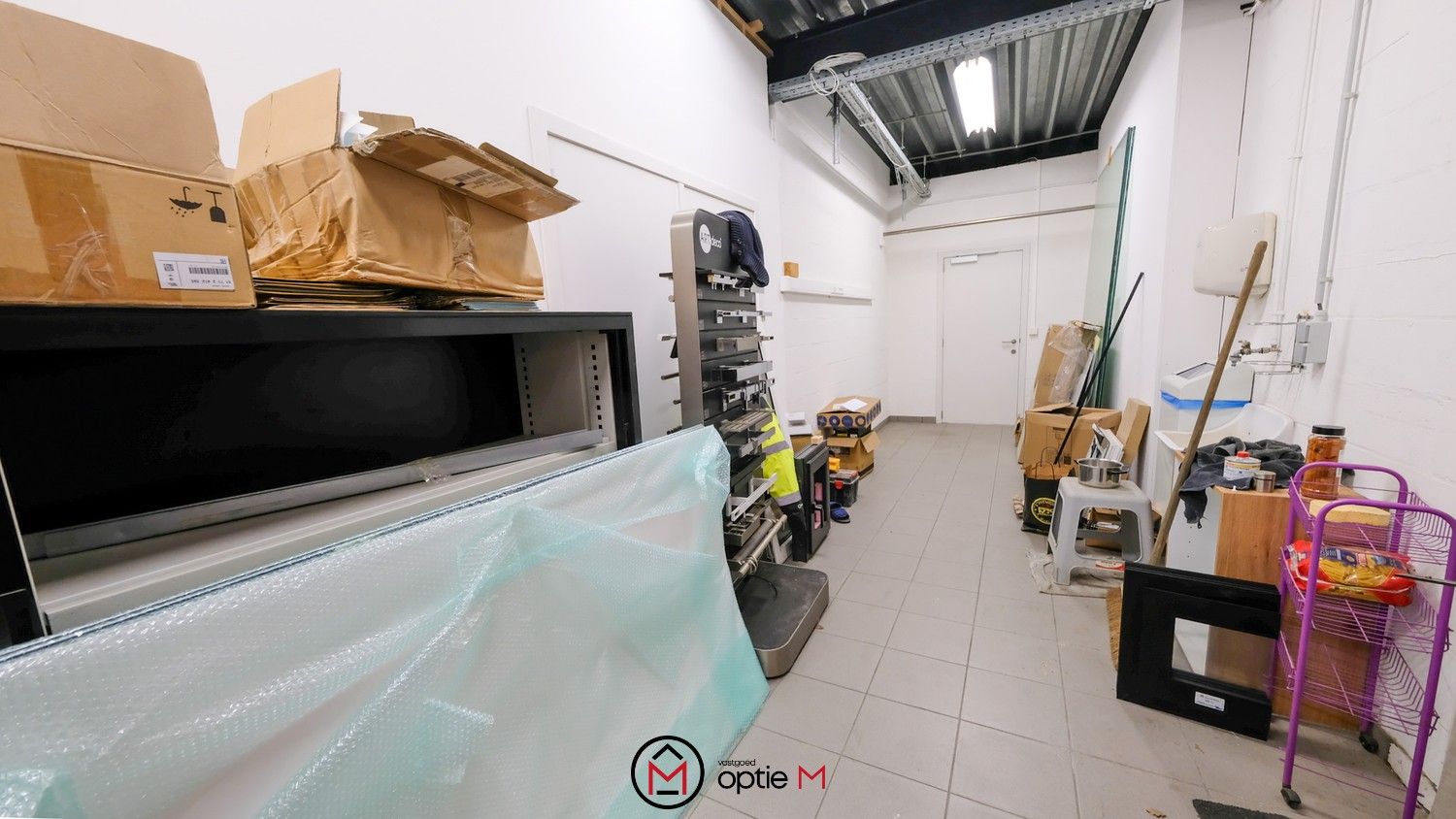 Polyvalente showroom met magazijn te Huur in Paal (Beringen) foto 20