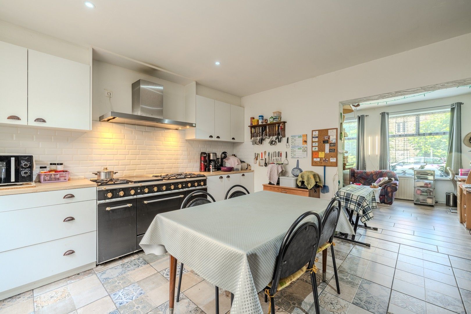Woning met ruime loods van 280 m² foto 5