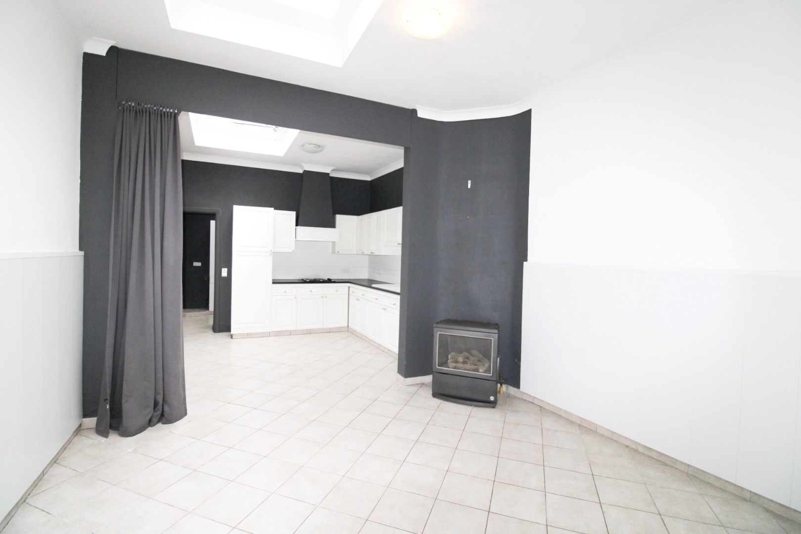 Charmante instapklare woning met 3 ruime slaapkamers en terras in het hartje Sint-Niklaas foto 7