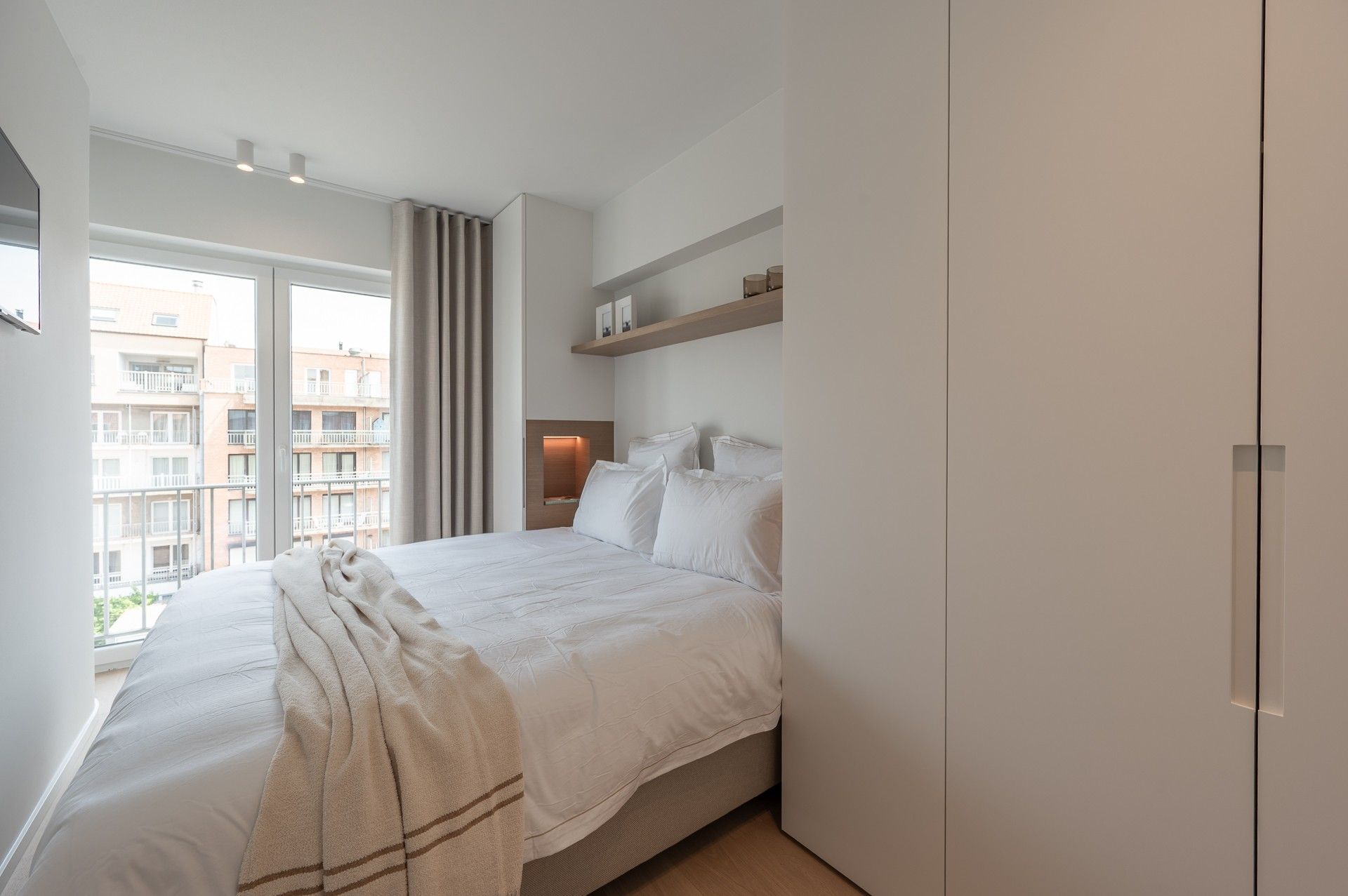 Verfijnde renovatie met 3 slaapkamers in hartje Knokke foto 10