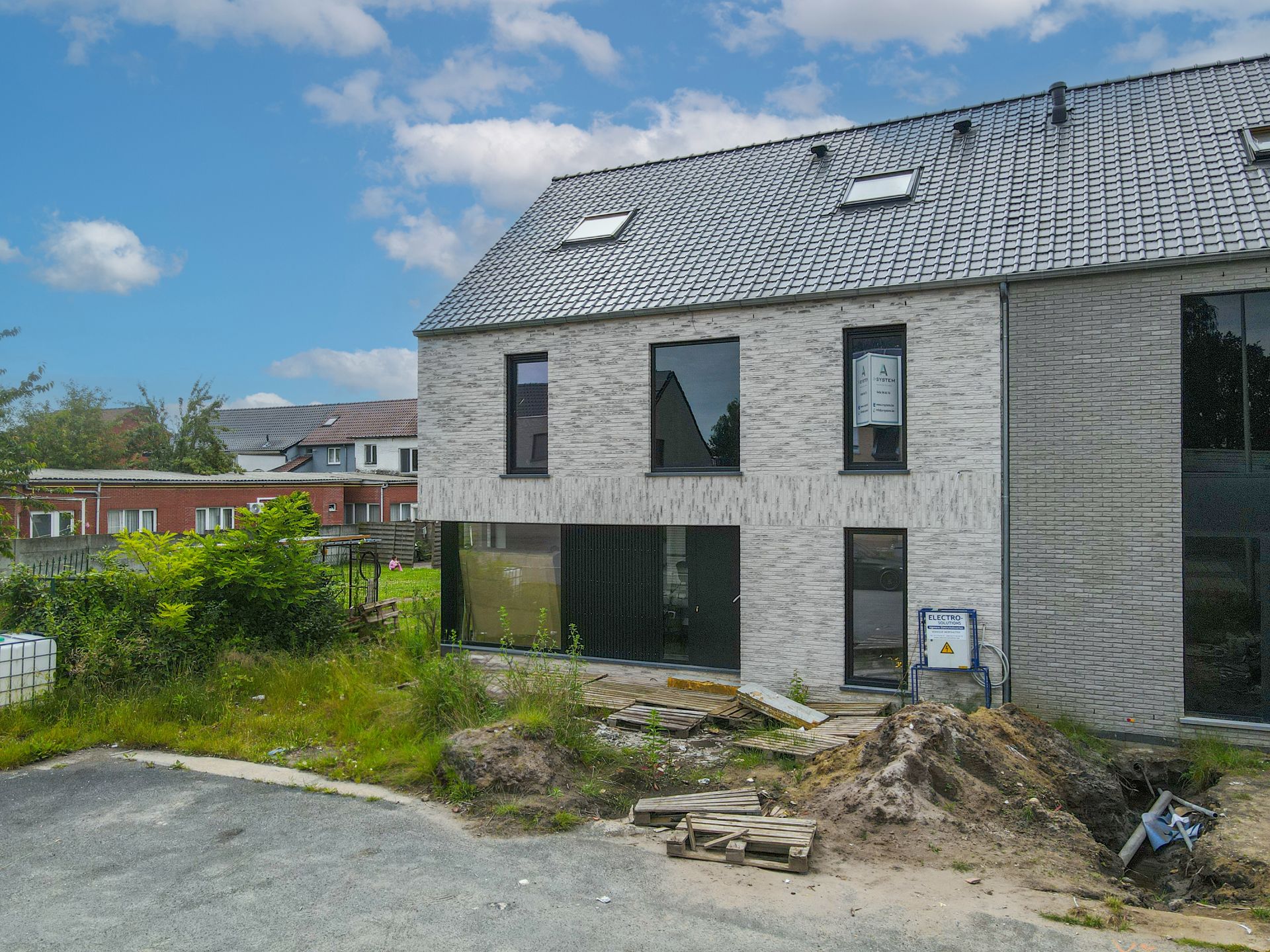 Instapklare nieuwbouwwoning met 5slpk in hartje Heusden! foto 34